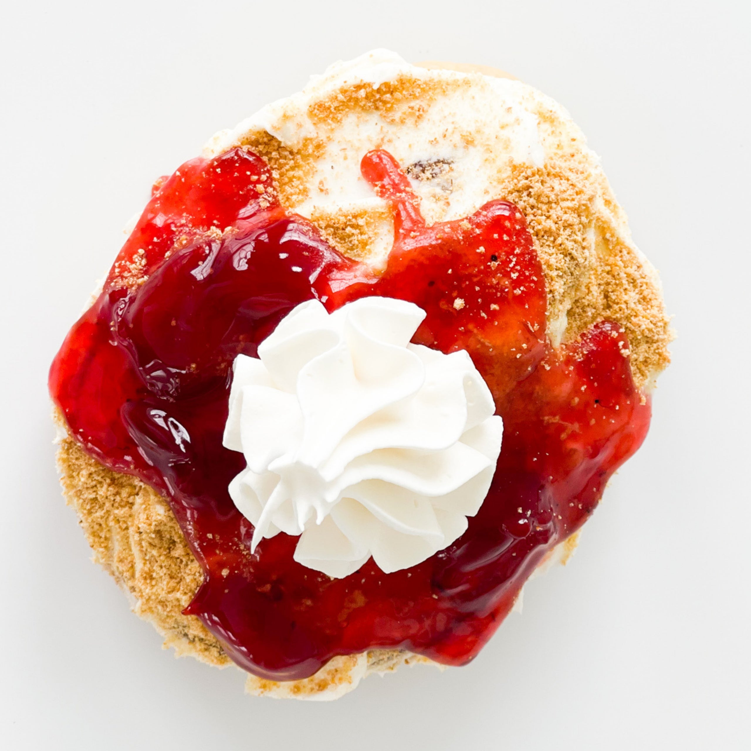 White Strawberry Dream Cinnamon Bun East Coast Restaurant Group